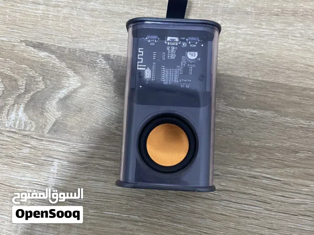 سماعة ومكبر ومسدس حديد اقرة وصف