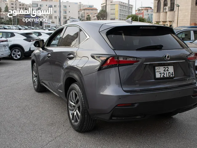 **السعر مغري **لكزس إن أكس 300 
 موديل *2015*.
 فحص وفل كامل .
.ممشى لطيف و شخصي .