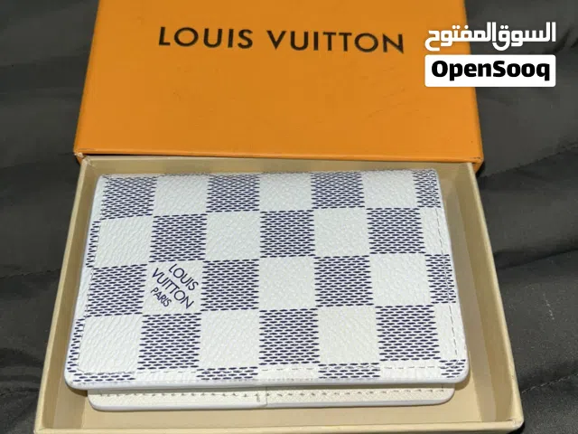 بوك  LV LOUIS VUITTON شرط اصلي مع كرتونه