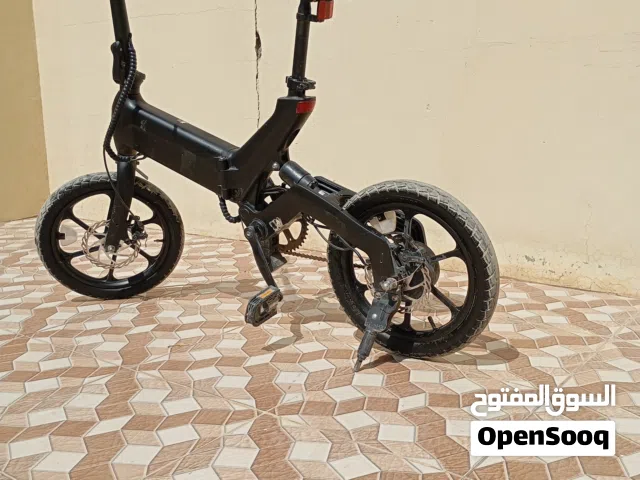 للبيع سكوتر الكهربائيه