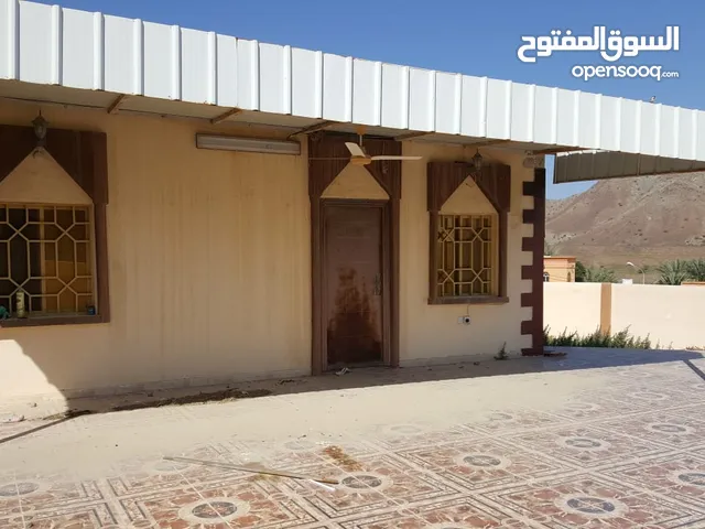 150 m2 2 Bedrooms Townhouse for Rent in Al Batinah Liwa