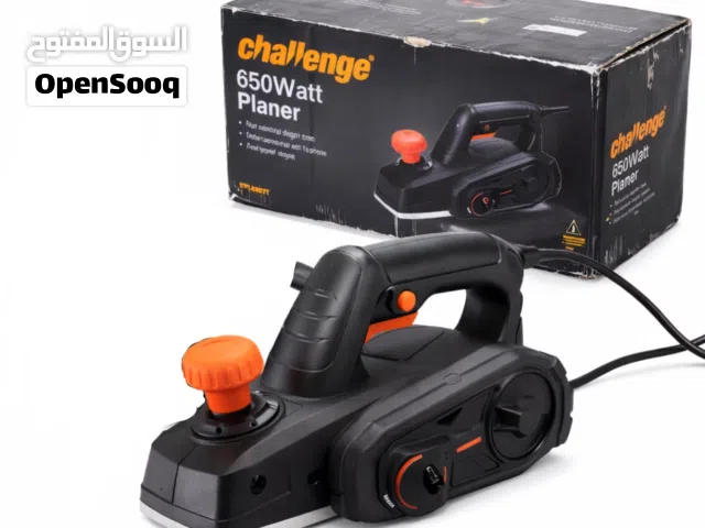 عدة كهربا تنعيم خشب 650 واط بحالة ممتازة شِبه جديدة