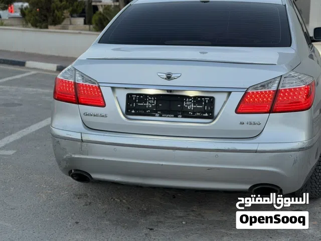 2010 جينيسيس اخرى