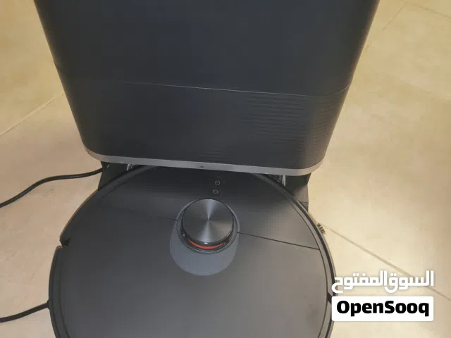 روبوت تنظيف Xiaomi X 20 Max حالة جديدة ومكفول سنة جدا شبه وكالة (مستعجل جدا)