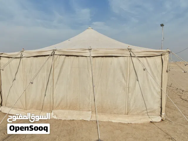 للبيع خيمة 5×5 جاملون وخيمة 5×8 عامودين  نص عمر الخيام سعر الوحدة 50