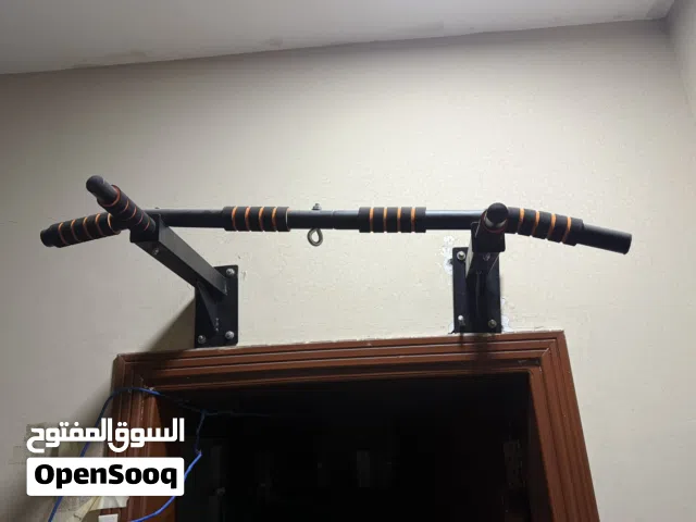 عقلة حائط استعمال يوم واحد