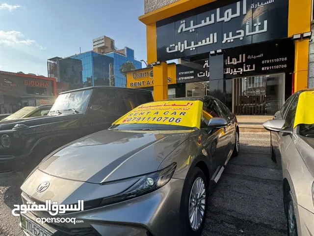للإيجار تويوتا كامري 2025 GLE بأفضل الأسعار