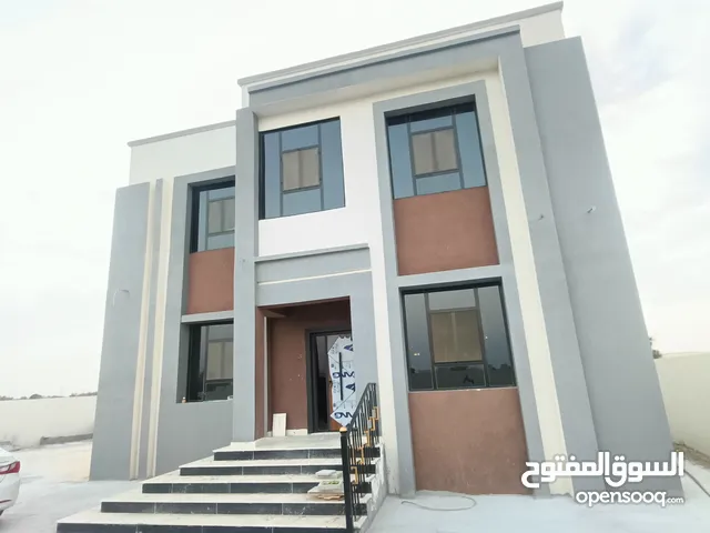 335 m2 5 Bedrooms Townhouse for Sale in Al Batinah Barka