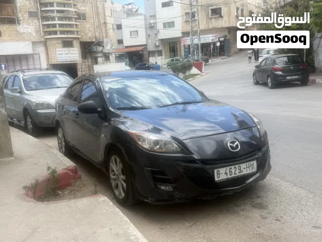 2011 مازدا 3 Standard