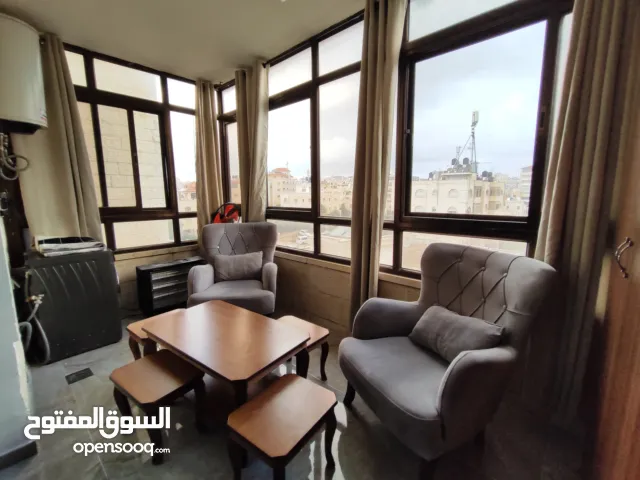 استديو مفروش للإيجار في شارع القدس قرب مطعم توستي