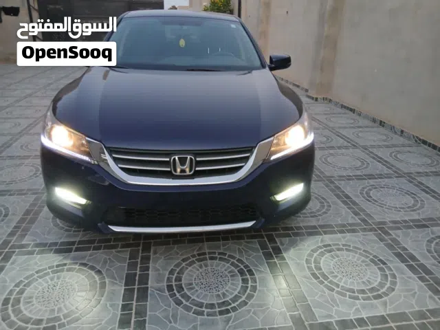 2013 هوندا اكورد Sport