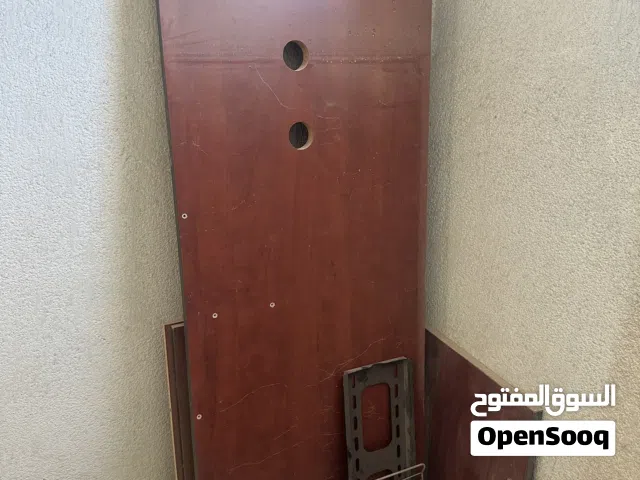 طاولة كبيرة طول زوز ميترو و عرض 70سم