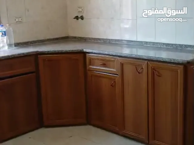 شقة للايجار صويلح حي الفضيلة خلف صويلح مول غرفتين وصالة وحمام ومطبخ وبلكونة