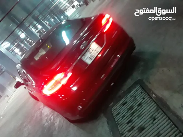Sedan Ford in Aqaba
