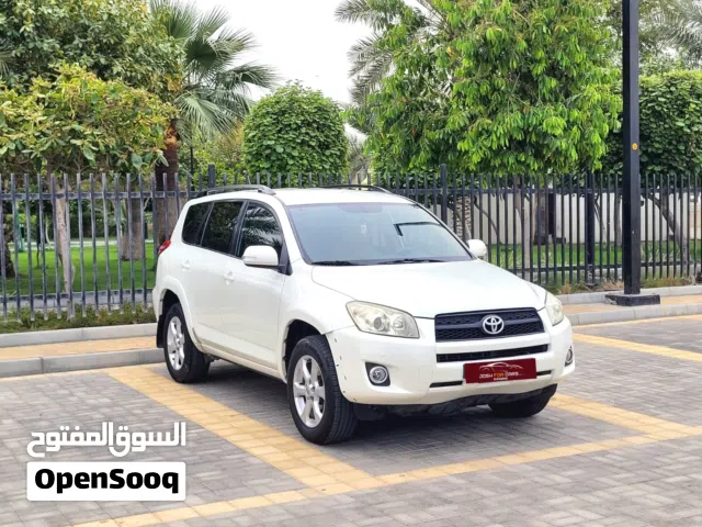 TOYOTA RAV4 MODEL 2010 EXCELLENT CONDITION