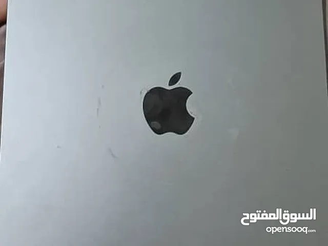 ايباد برو 2022 حاله الجهاز نضيف 9 من 10