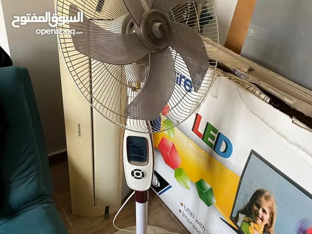 مروحة العربي ستاند