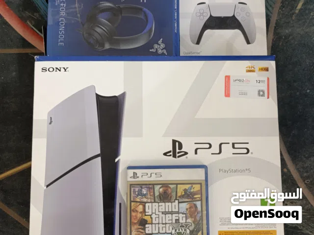 بلي فايف سلم مع جويستكين ولعبة gtav وسماعا رايزر
