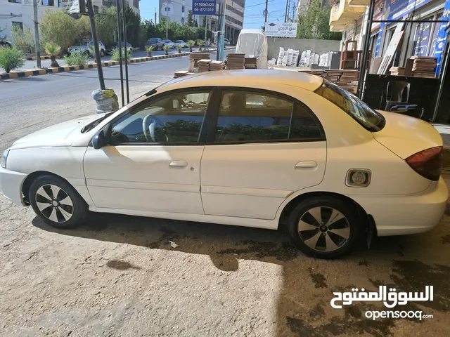 كيا ريو 2005