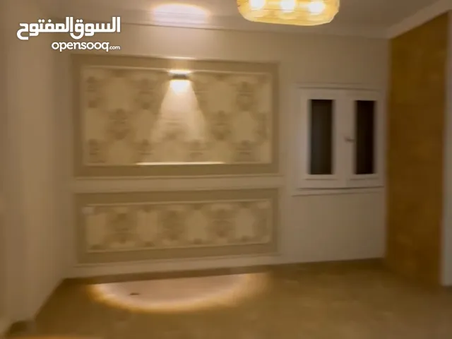 170 m2 3 Bedrooms Apartments for Sale in Giza Mohandessin