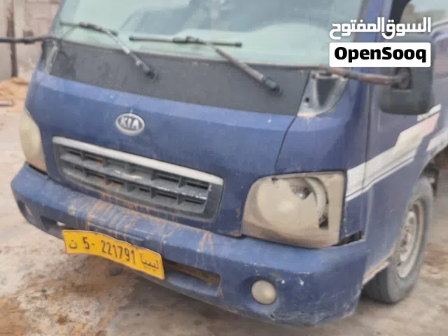 2004 كيا اخرى