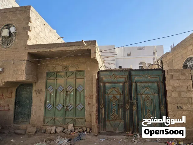 120 m2 4 Bedrooms Townhouse for Sale in Sana'a Hai Shmaila