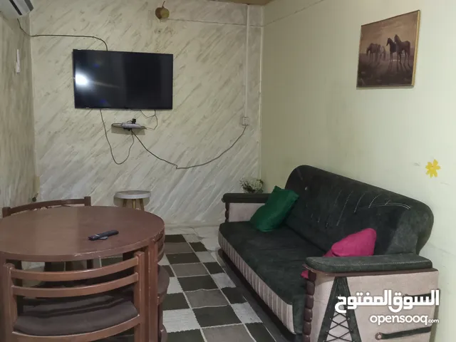 75 m2 1 Bedroom Apartments for Rent in Basra Al Ashar