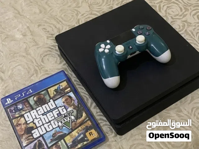 PlayStation 4 PlayStation for sale in Al Dhahirah
