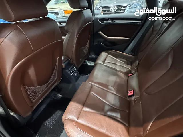 Audi A3 / 2016 (Silver)