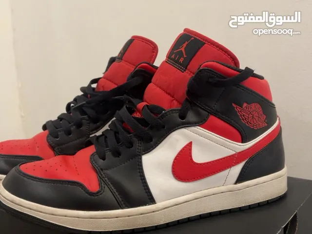 Air Jordan 1 mid size 44