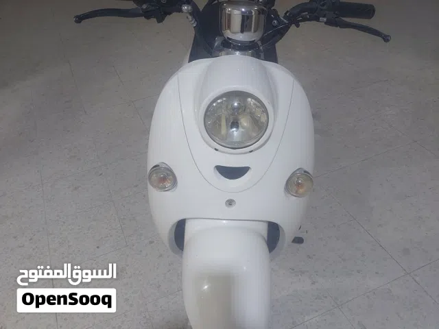 اسكوتر كهربائى60v للبيع حاله جميله جدا