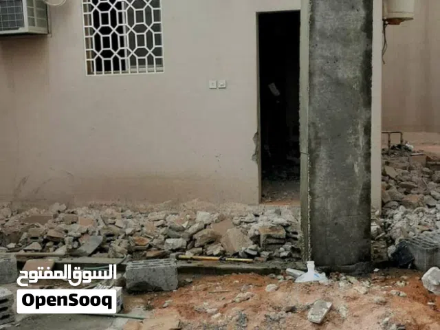 كادر  لبخ وبناء وترميم وتفليش وسيراميك