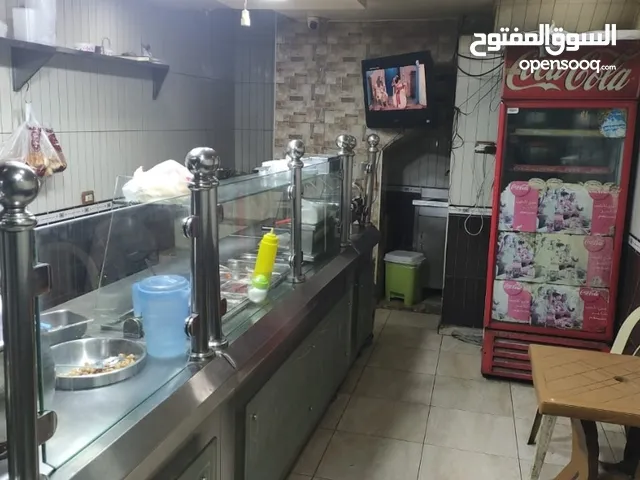 مطعم حمص وفول وفلافل بسعر مغري جدا