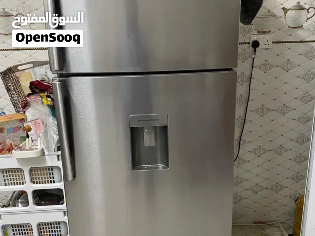 Samsung fridge with twin cooling technology. Size: 750 litres. Expat leaving Oman,