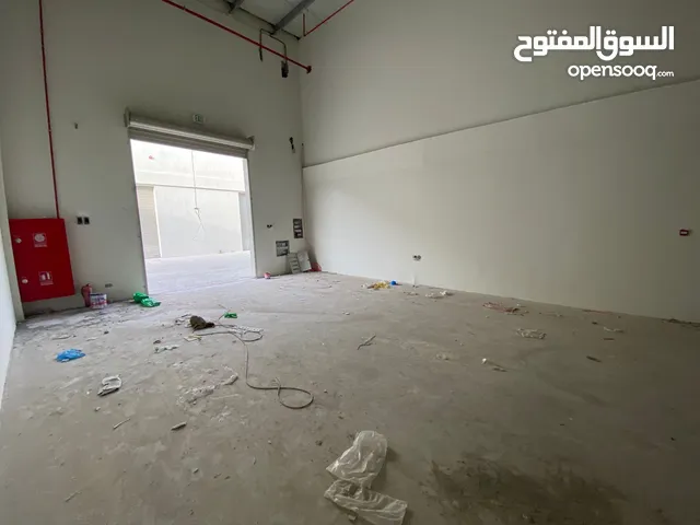 مستودع جديد في الصناعيه 1 عجمان للايجار السنوي