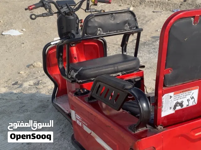 سكوتر موديل 2021 للبيع او البدل نضيف جدا لايشكي من شيء