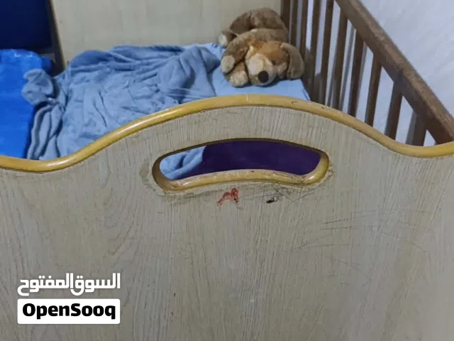 تخت بيبي مستعمل