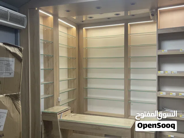 رفوف فاترينات