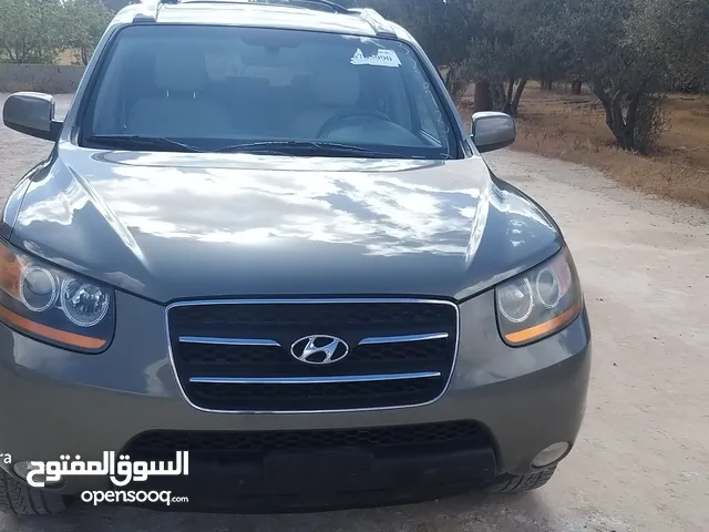 Used Hyundai Santa Fe in Benghazi