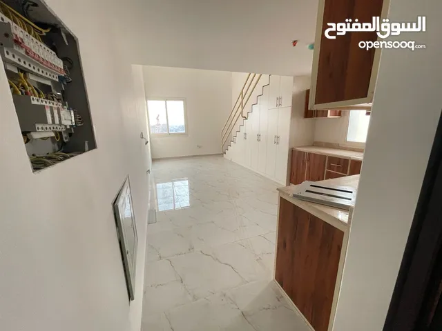 60 m2 2 Bedrooms Apartments for Rent in Ajman Al- Jurf