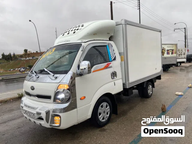 كيا بنجو 2013 ثلاجة تبريد وتجميد نخب اول وارد كوري 6غيار