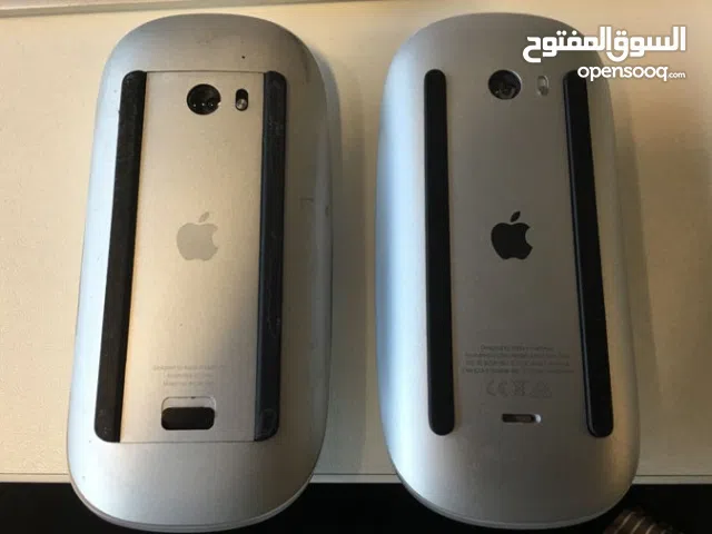 Apple wireless Majec mouse 1 (Buttery )