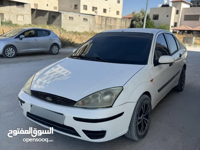 فورد فوكس 2000