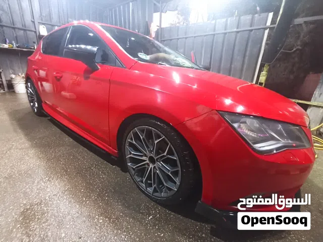 2016 سيات ليون Standard