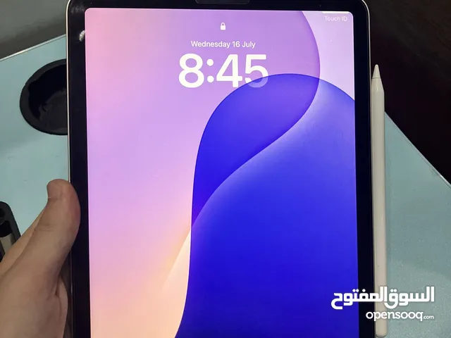 Ipad air 5 64 gb like new. Rose colour
