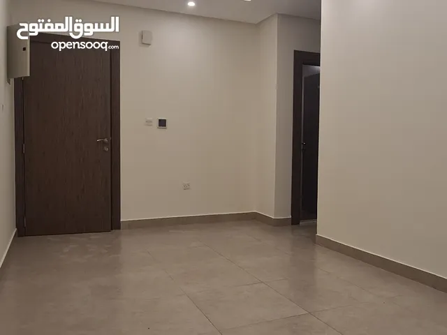 for rent 1 bedrooms semi furnished in salmiya للوافدين فقط شقق غرف و صاله نصف مفروش