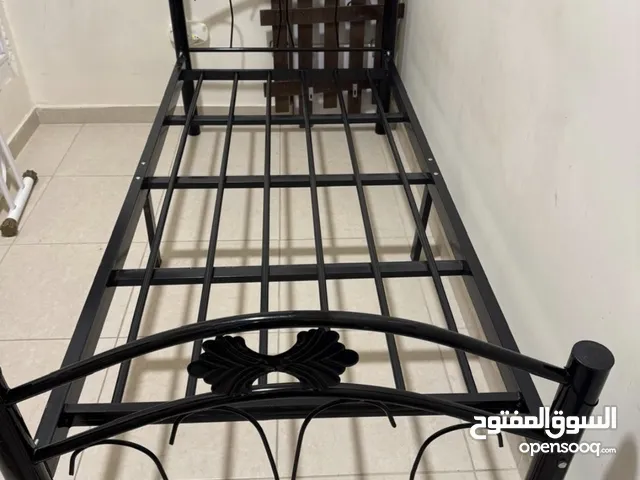 تخت نوم بحاله جيده