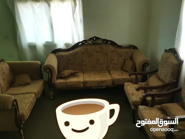 طقم كنابايات مستعمل بحال الوكاله للببع