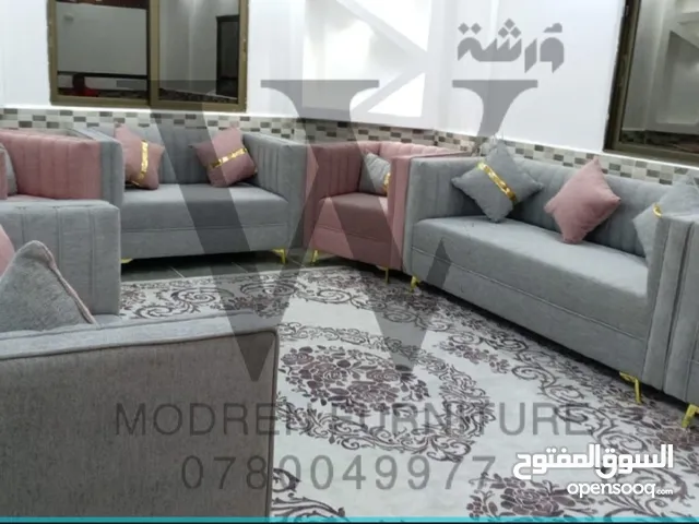 بدّك كورنر يرفع ديكور بيتك ويعيش معك سنين؟ عنا أجمل وأحدث تصاميم الكنب بأعلى جودة وأسعار
