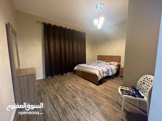 افخم واجمل غرفه وصاله مفروشه بالكامل للايجار الشهري في كورنيش عجماان